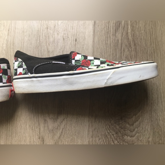 Vans Asher Checkerboard Roses Slip-On Women’s Size 7 - Picture 13 of 15